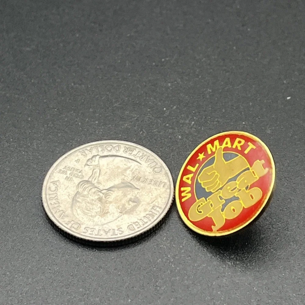 Walmart Great Job‎ Thumbs Up Lapel Hat Pin
